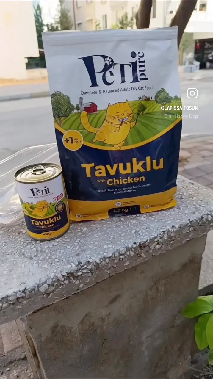 Petipure products in a real-world setting, view one
